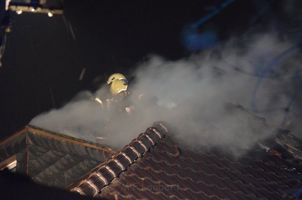 Feuer 2 Koeln Junkersdorf Salzburgerweg P110.JPG - Miklos Laubert